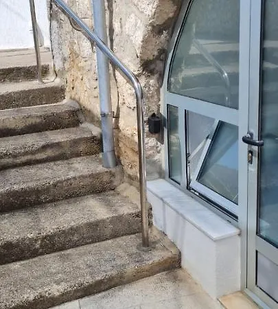 Lucija Apartament Punat