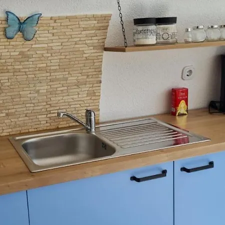 Apartman Lucija *