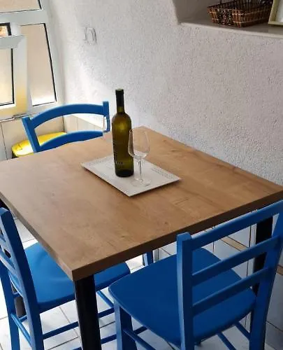 Lucija Apartman Punat