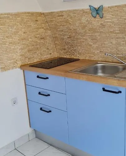 Lucija Apartman *