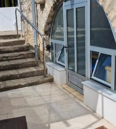 Lucija * Punat