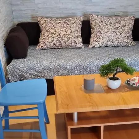 Lucija Apartament Punat