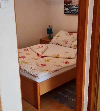 Apartment Lucija Punat